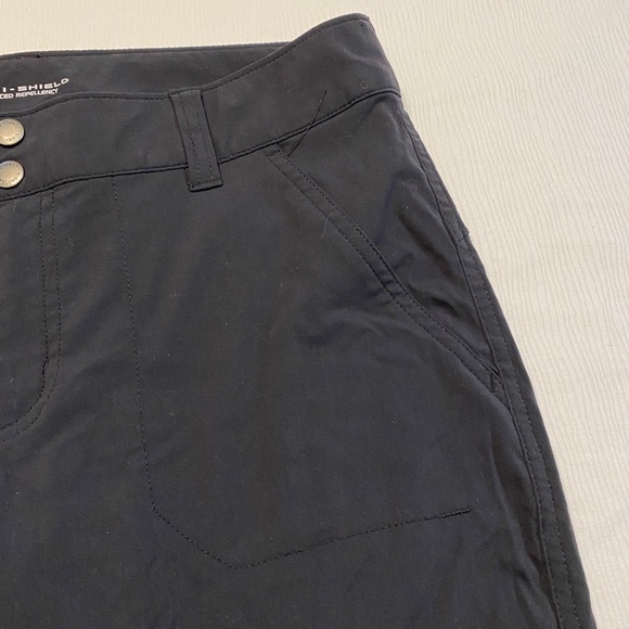 Columbia Womens Shorts - Picture 3 of 13